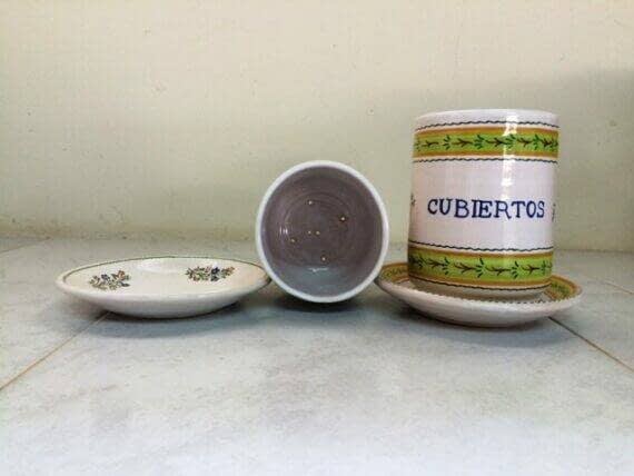 Escurrecubierto De Ceramica Artesana De Biar 570x428 